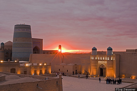 Provinz Xorazm, UZB, Uzbekistan, Xiva, chiwa, evening light, flood-light