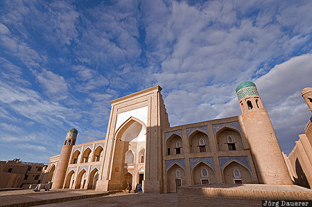 Provinz Xorazm, UZB, Uzbekistan, Xiva, arches, blue sky, chiwa