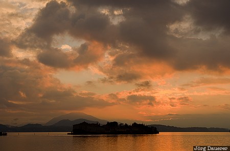 Isola Bella Isola Bella, Isola dei Pescatori, ITA, Italy, Piemonte, Borromean Islands, clouds
