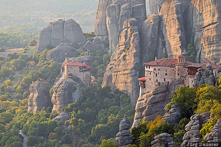 GRC, Greece, Kalampaka, Kastraki, Thessaly, cliffs, Meteora