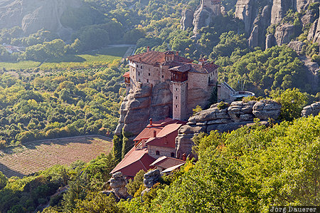 GRC, Greece, Kalampaka, Kastraki, Thessaly, cliffs, evening light