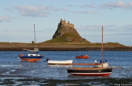 Lindisfarne Castle United Kingdom, Northumberland, Lindisfarne, ruin, castel, boat, north sea, Großbritannien, Vereinigtes Königreich, Holy Island, Grossbritannien, Vereinigtes Koenigreich